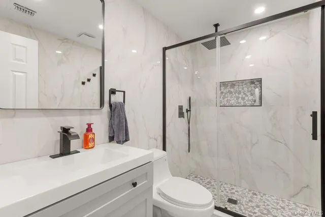 $989,999 | 15 Marcy Avenue, Huntington Station, NY 11746