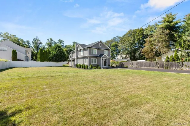 $989,999 | 15 Marcy Avenue, Huntington Station, NY 11746