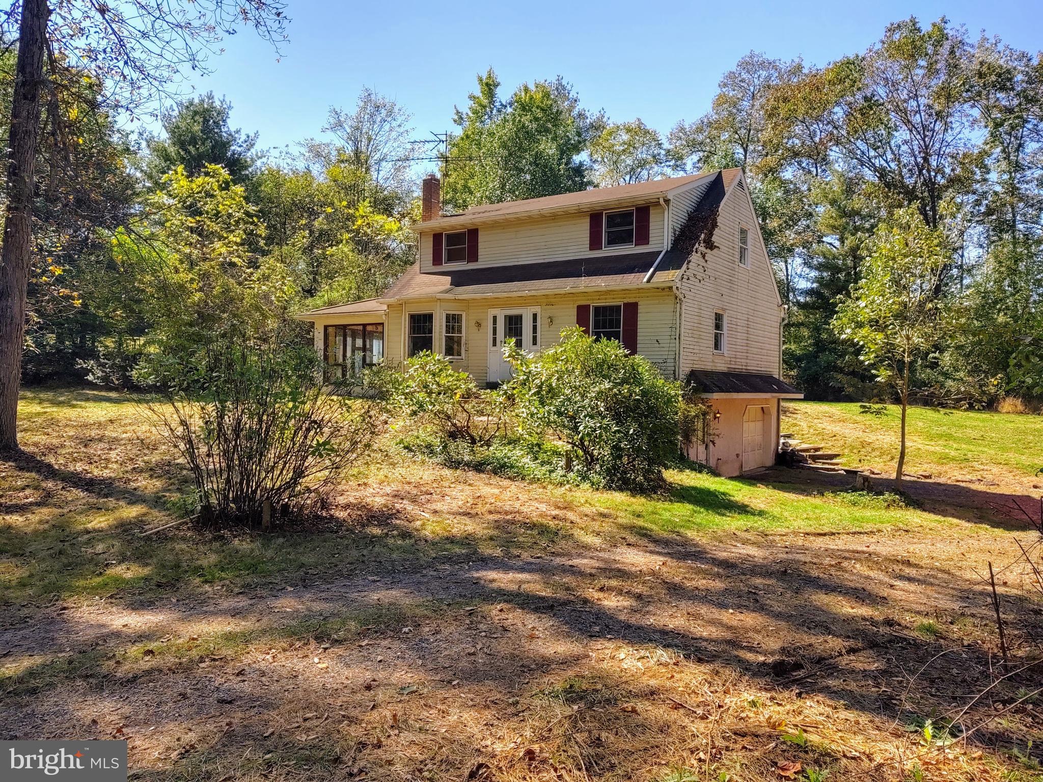 108 Hendricks Road Perkiomenville, PA 18074 - Photo 4 of 47 Gallery Image 4