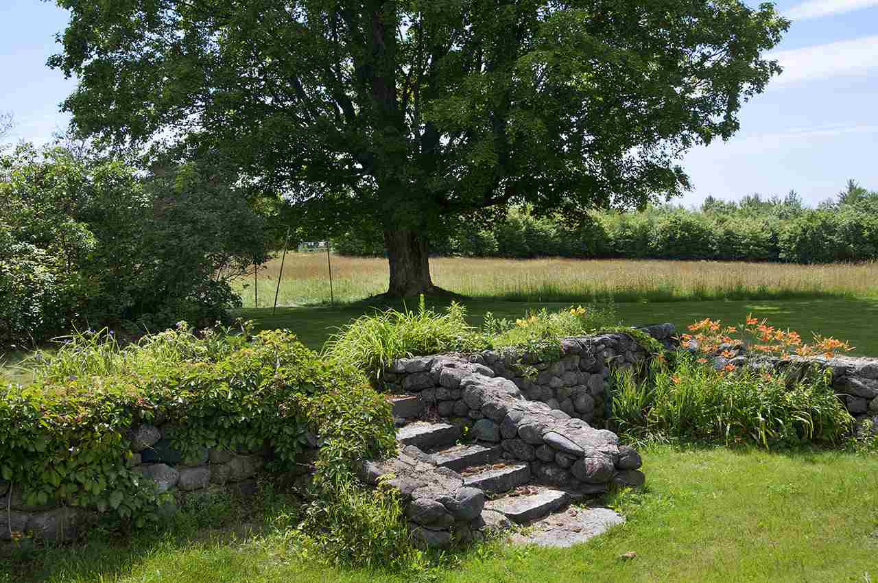 515 Sawmill Road Greenfield, NH 03047 - Photo 18 of 22 Gallery Image 18