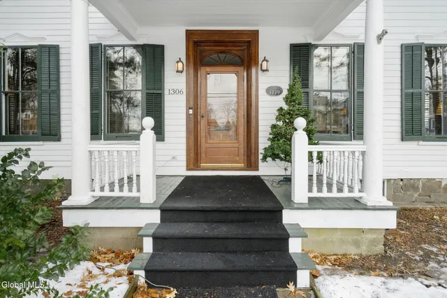 $399,999 | 1306 Union Street, Schenectady, NY 12308