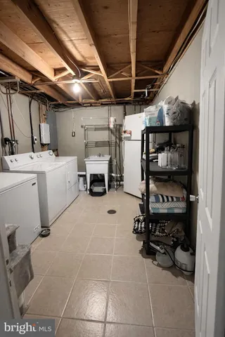 $2,400 | 8 Theodore Avenue, Middletown, PA 17057