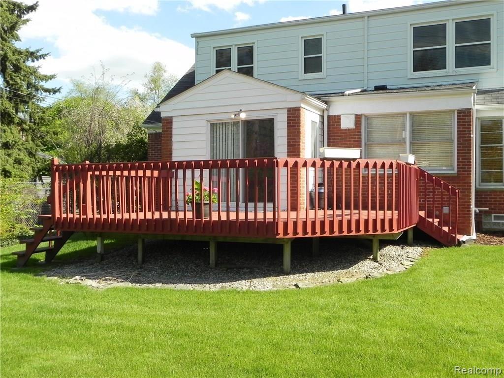 1297 East Maple Road Birmingham, MI 48009 - Photo 26 of 32 LARGE DECK OFF SUNROOM