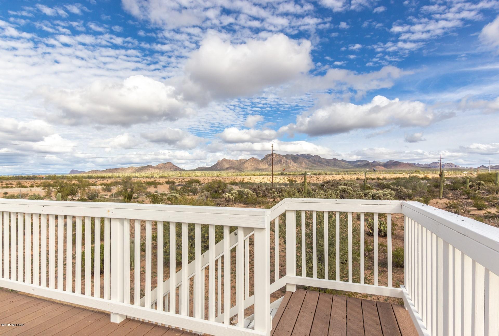 12586 West Mile Wide Road Tucson, AZ 85743 - Photo 3 of 39 Gallery Image 3