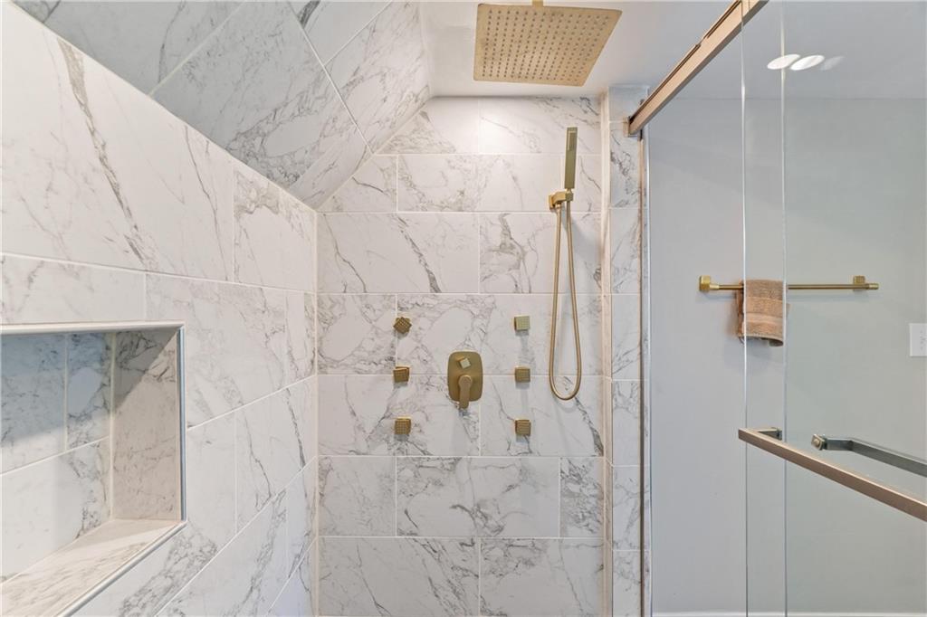 31 Harrison Street Pittsburgh, PA 15205 - Photo 14 of 32 a bathroom with a shower