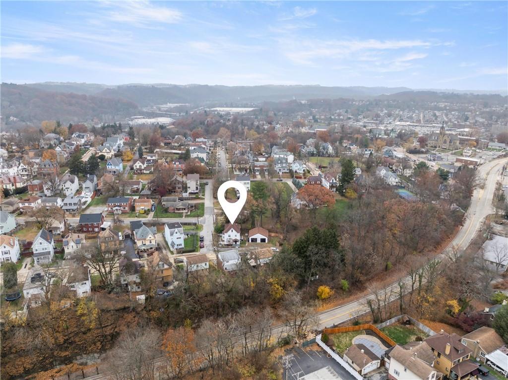 31 Harrison Street Pittsburgh, PA 15205 - Photo 28 of 32 an aerial view of multiple house