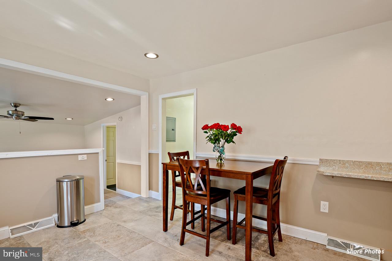 66 New Brooklyn Road Sicklerville, NJ 08081 - Photo 12 of 37