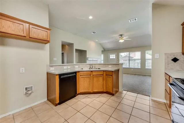 $2,195 | 1523 Sleepy Hollow Drive, Allen, TX 75002