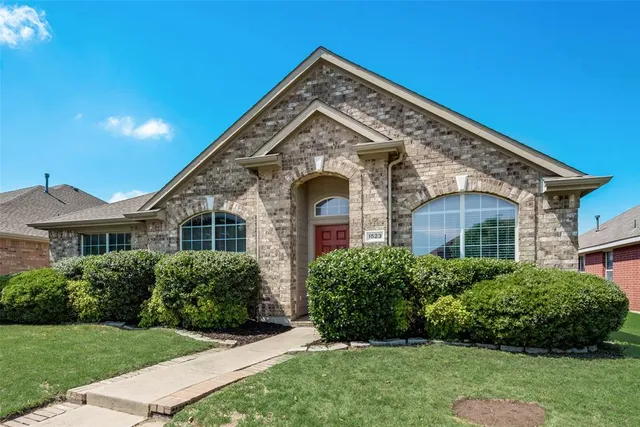 $2,195 | 1523 Sleepy Hollow Drive, Allen, TX 75002
