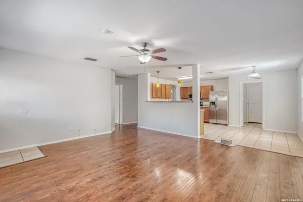$2,005 | 24719 Coral Gables, San Antonio, TX 78261