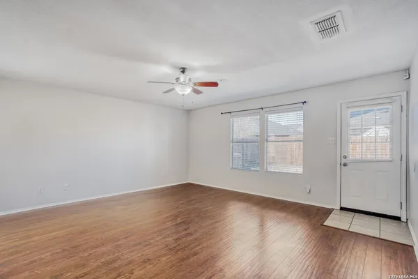 $2,005 | 24719 Coral Gables, San Antonio, TX 78261