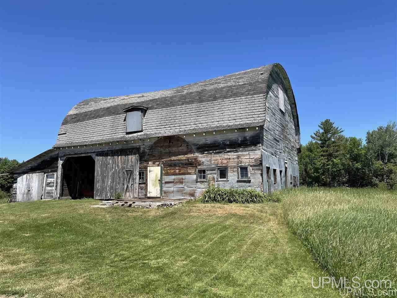 11581 Highway 51 Hurley, WI 54534 - Photo 13 of 22