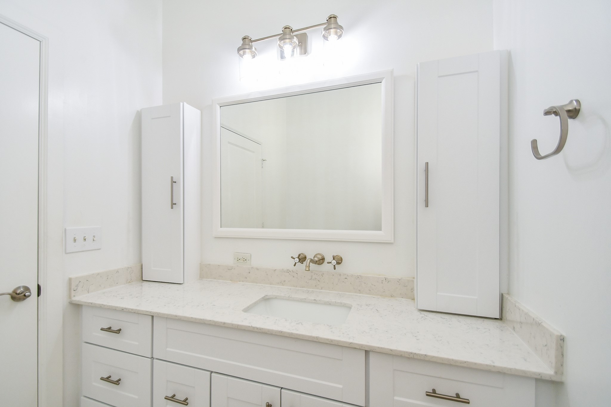 1900 Genesee Street, Unit 104 Houston, TX 77006 - Photo 18 of 36