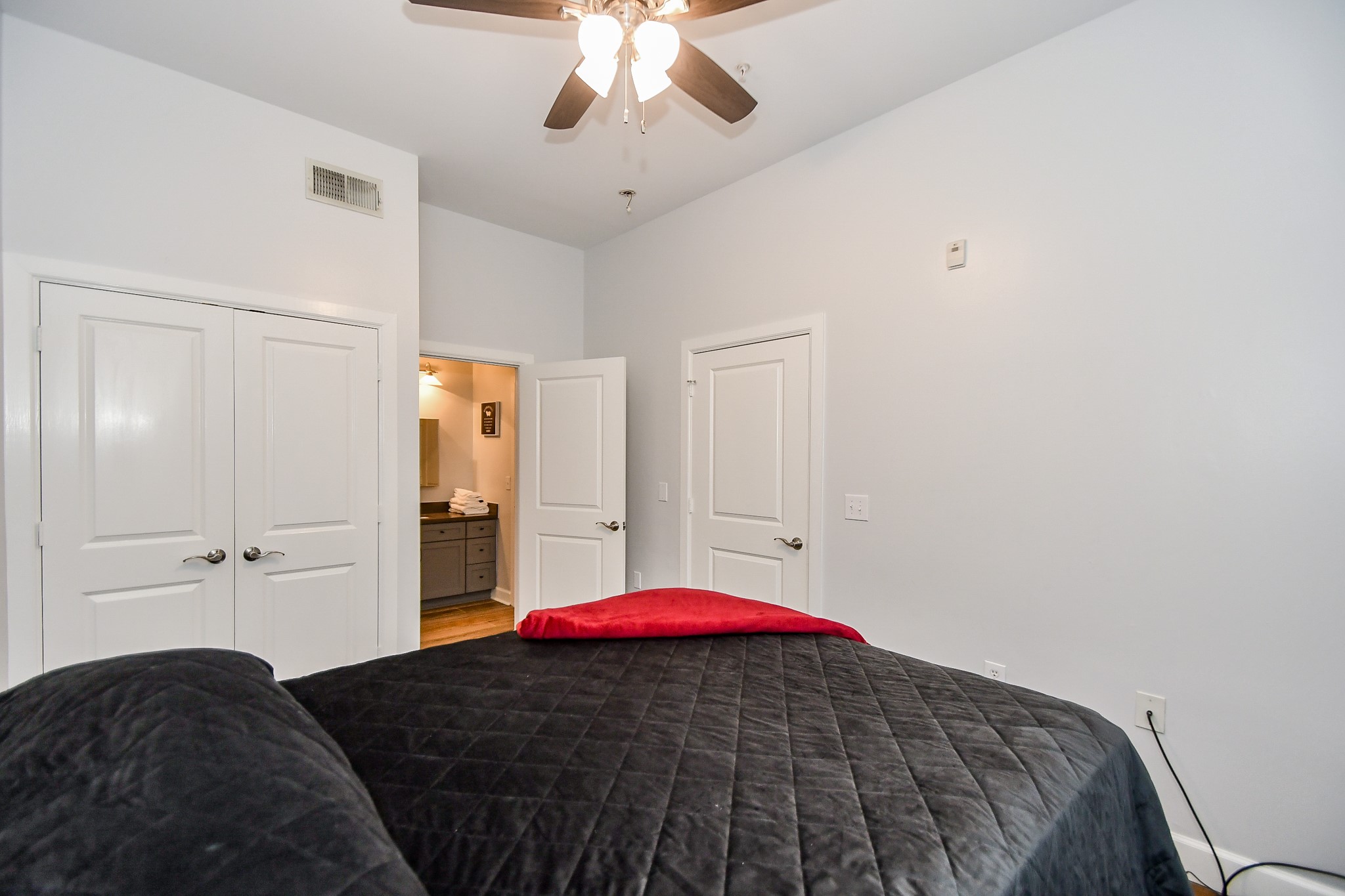 1900 Genesee Street, Unit 104 Houston, TX 77006 - Photo 24 of 36
