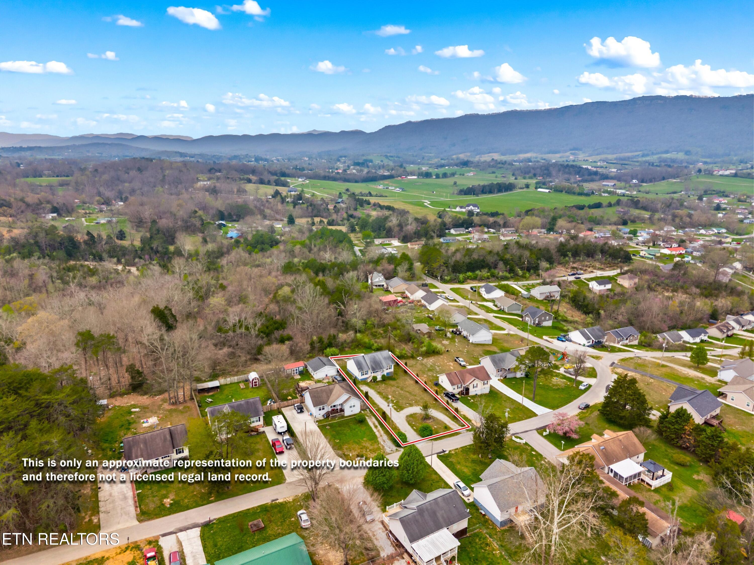 202 Sandy Circle La Follette, TN 37766 - Photo 22 of 23 004-202SandyCircle-LaFollette-TN-37766-S
