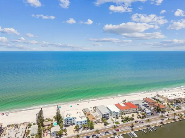 a view of a an ocean from a balcony