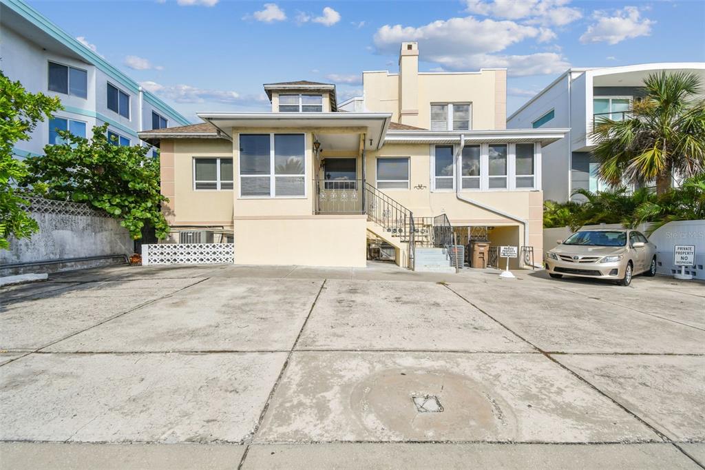 30 Gulf Boulevard Indian Rocks Beach, FL 33785 - Photo 2 of 15