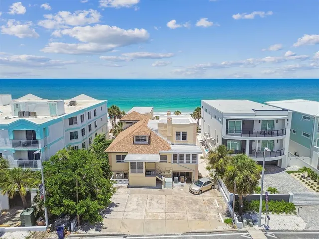 $4,750,000 | 30 Gulf Boulevard, Indian Rocks Beach, FL 33785