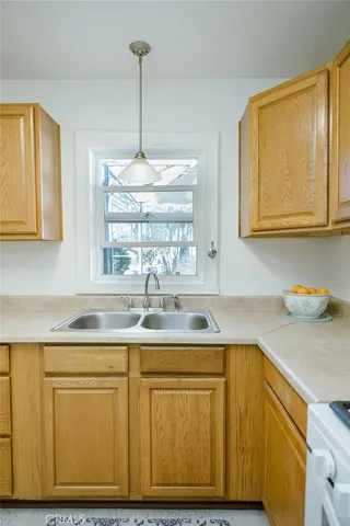 $275,000 | 1076 East 9th Street, Chico, CA 95928