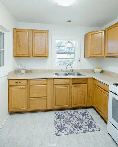 $275,000 | 1076 East 9th Street, Chico, CA 95928