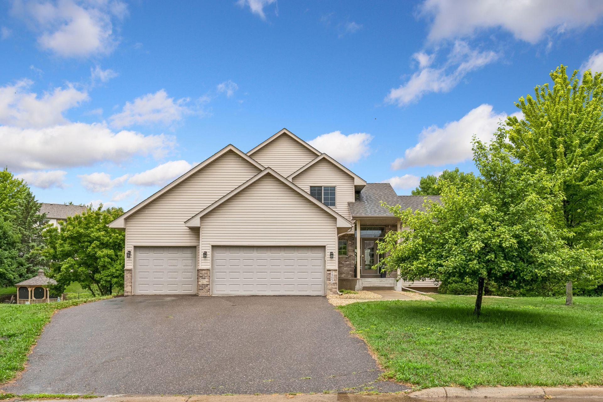 1405 Landsdown Road Buffalo, MN 55313 - Photo 1 of 38