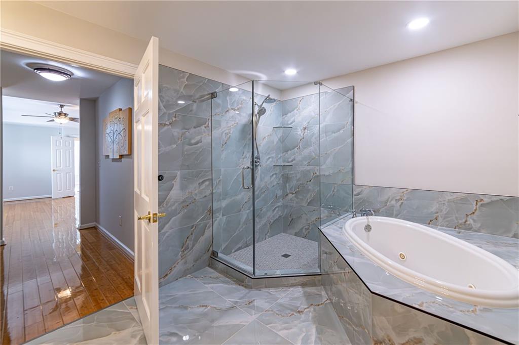 3275 Lenox Road Northeast, Unit 214 Atlanta, GA 30324 - Photo 35 of 60