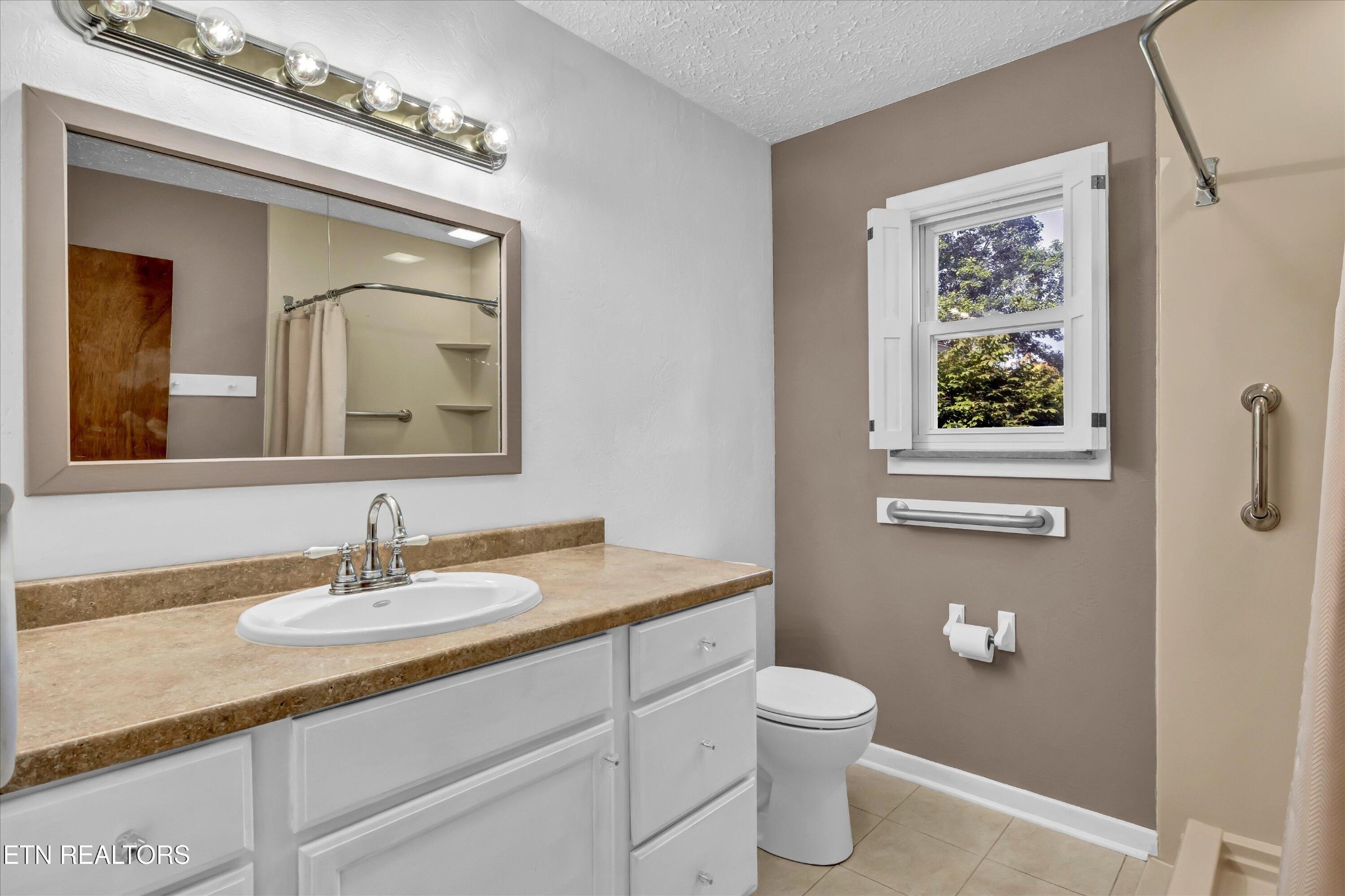 8125 Hall Road Knoxville, TN 37920 - Photo 14 of 24 Gallery Image 14