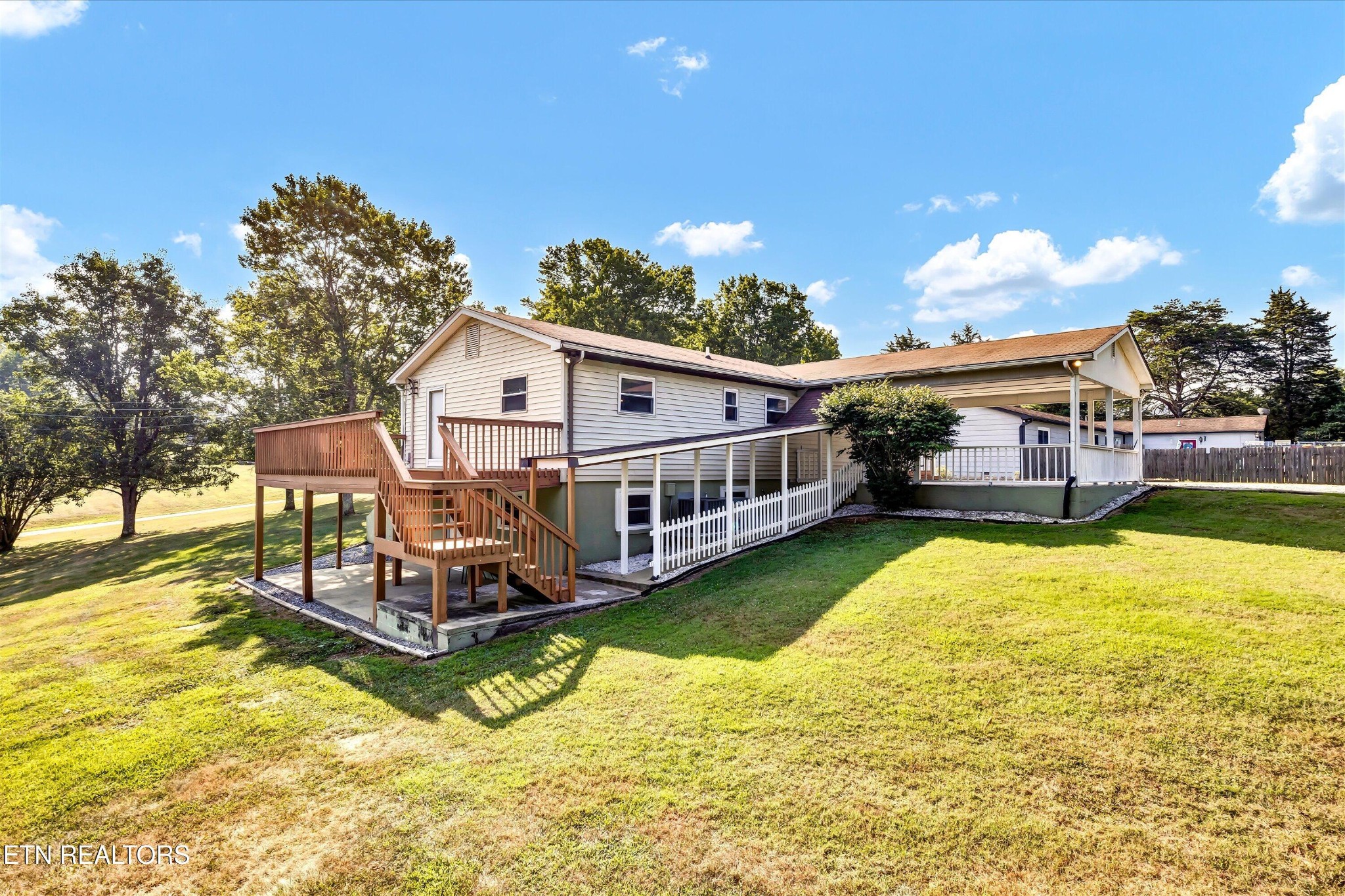 8125 Hall Road Knoxville, TN 37920 - Photo 3 of 24 Gallery Image 3