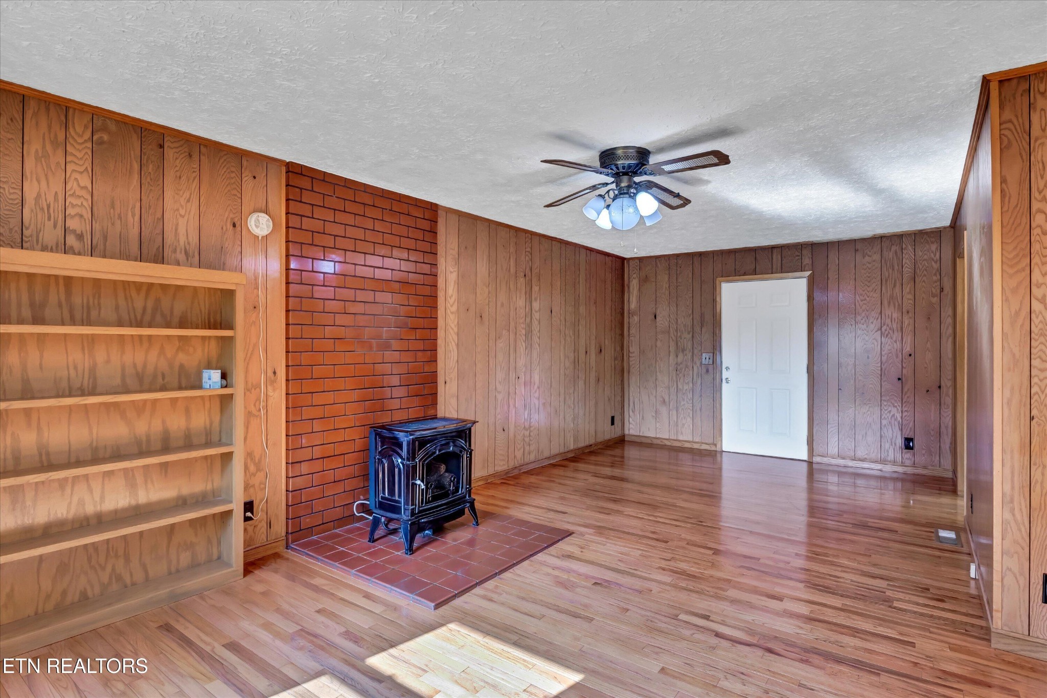 8125 Hall Road Knoxville, TN 37920 - Photo 8 of 24 Gallery Image 8