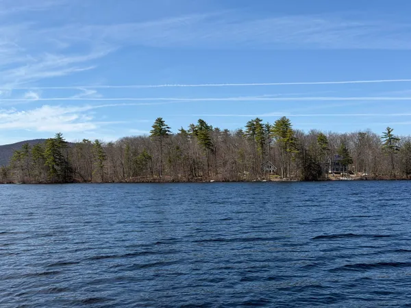 $410,000 | 65.4 Gansy Island, Moultonborough, NH 03254