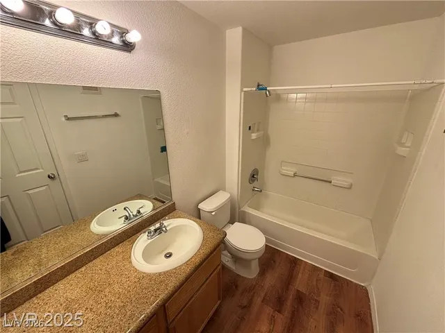 $1,095 | 3318 North Decatur Boulevard, Unit 2109, Las Vegas, NV 89130