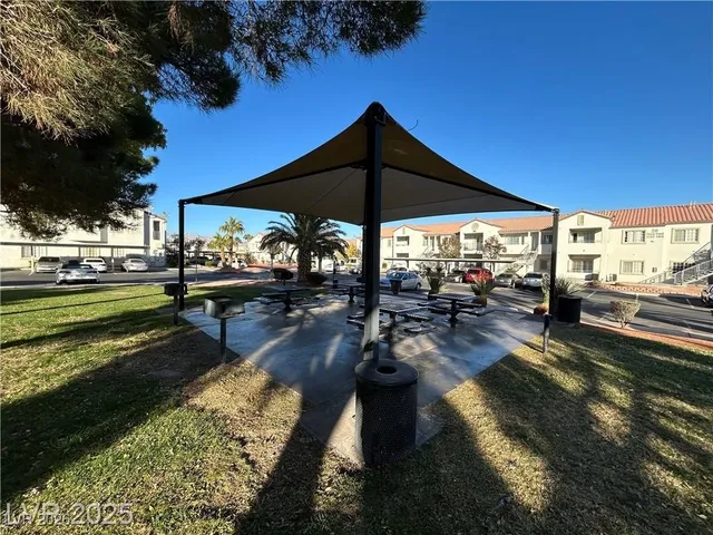 $1,095 | 3318 North Decatur Boulevard, Unit 2109, Las Vegas, NV 89130