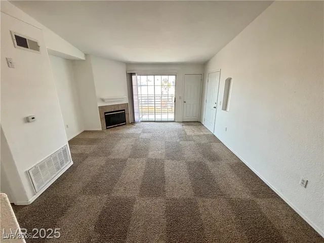 $1,095 | 3318 North Decatur Boulevard, Unit 2109, Las Vegas, NV 89130
