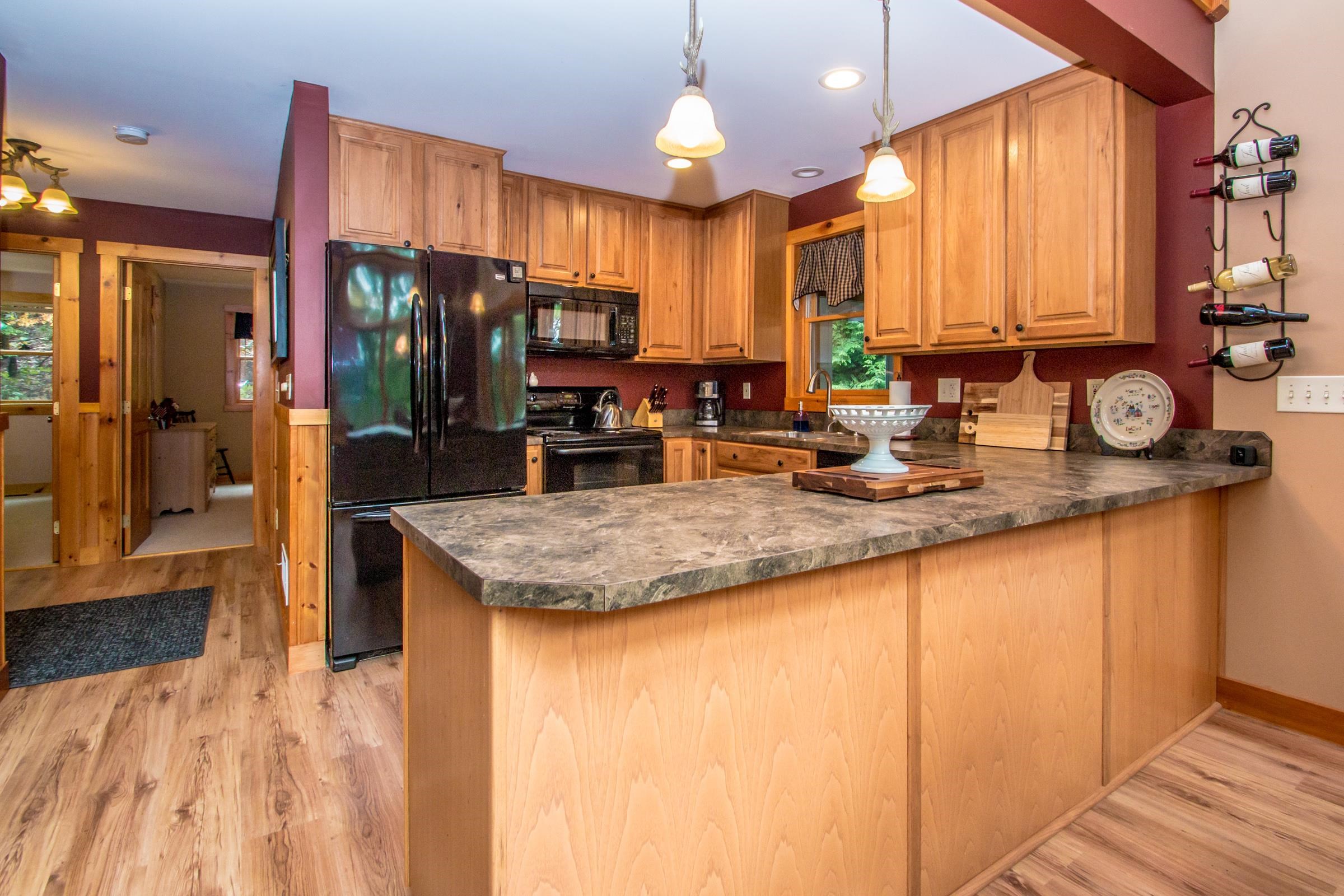 27 Regent Hill Road Conway, NH 03818 - Photo 8 of 20