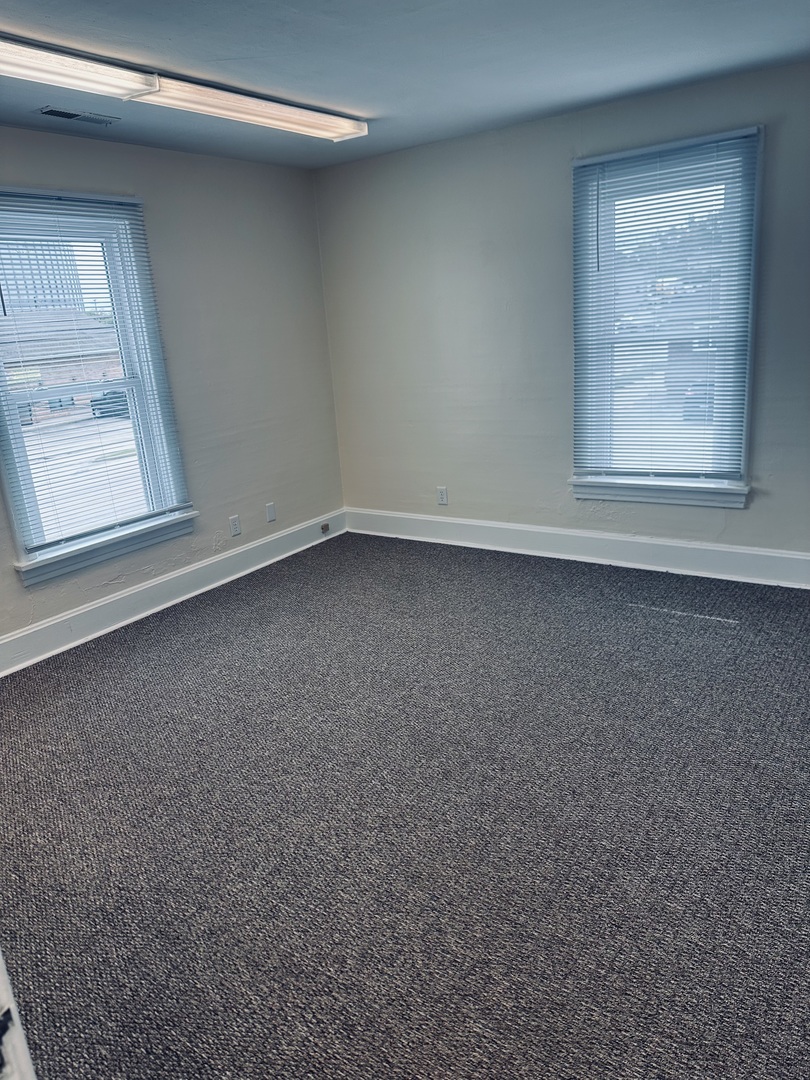 445 North Main Street, Unit 2 Sycamore, IL 60178 - Photo 2 of 11 a view of a small space with window