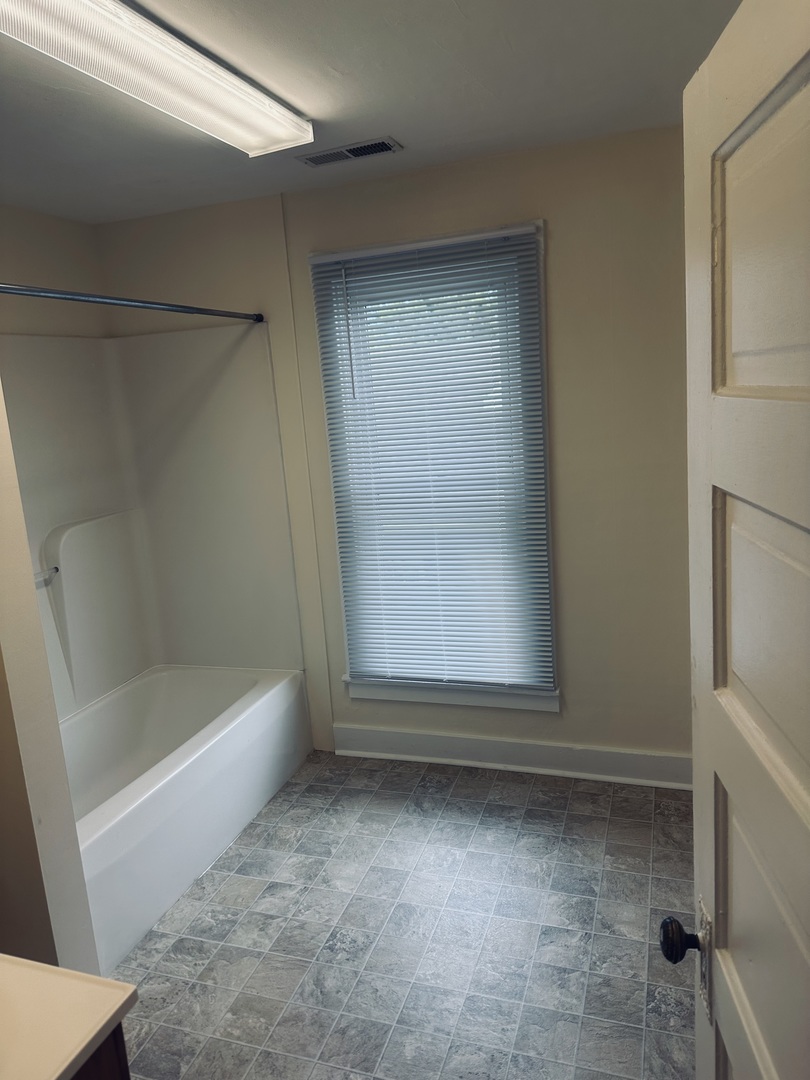 445 North Main Street, Unit 2 Sycamore, IL 60178 - Photo 9 of 11 a view of room with window and closet