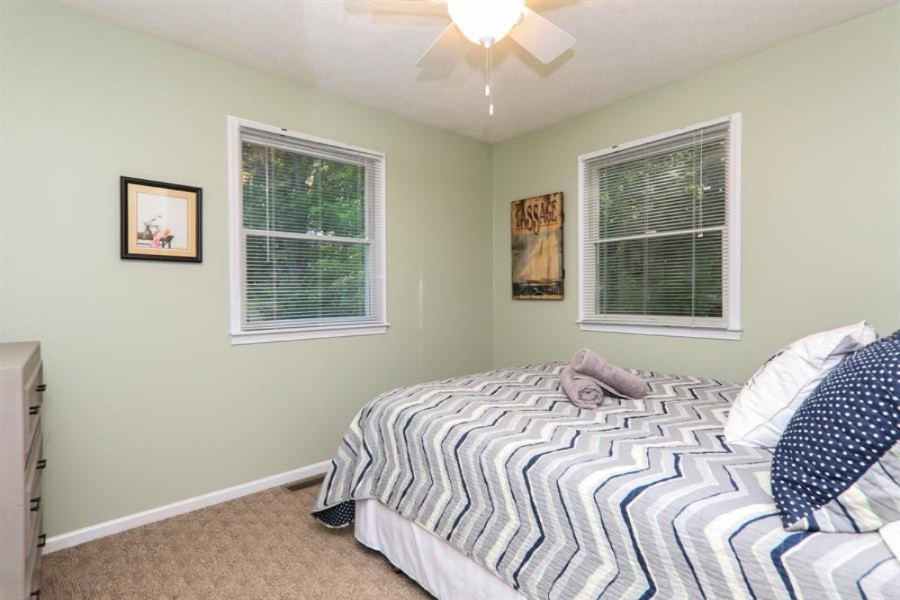 15931 Lakeshore Road, Unit 3 Union Pier, MI 49129 - Photo 8 of 11 vht_viewer_154