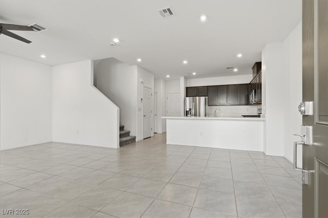 1155 Tektite Avenue Henderson, NV 89011 - Photo 4 of 46