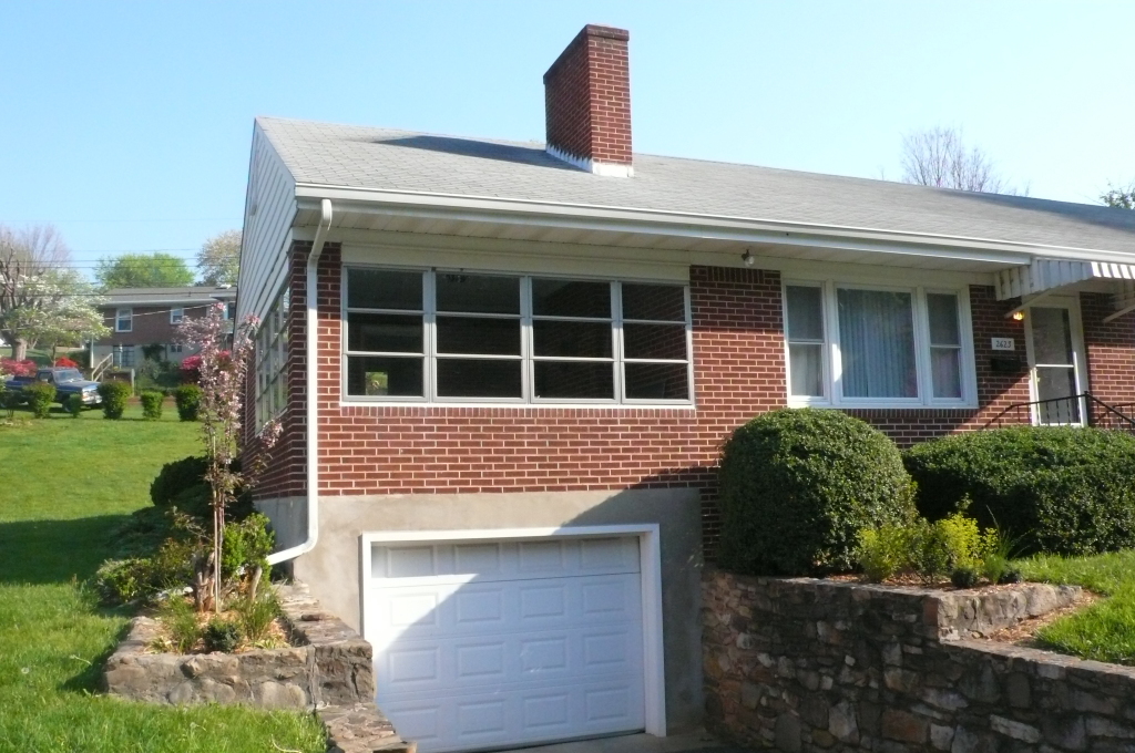 2623 Grandin Road Southwest Roanoke, VA 24015 - Photo 19 of 20 One-Car Garage