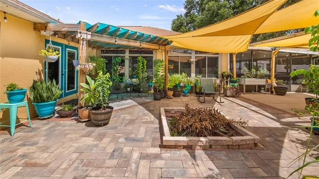 a view of an outdoor sitting space