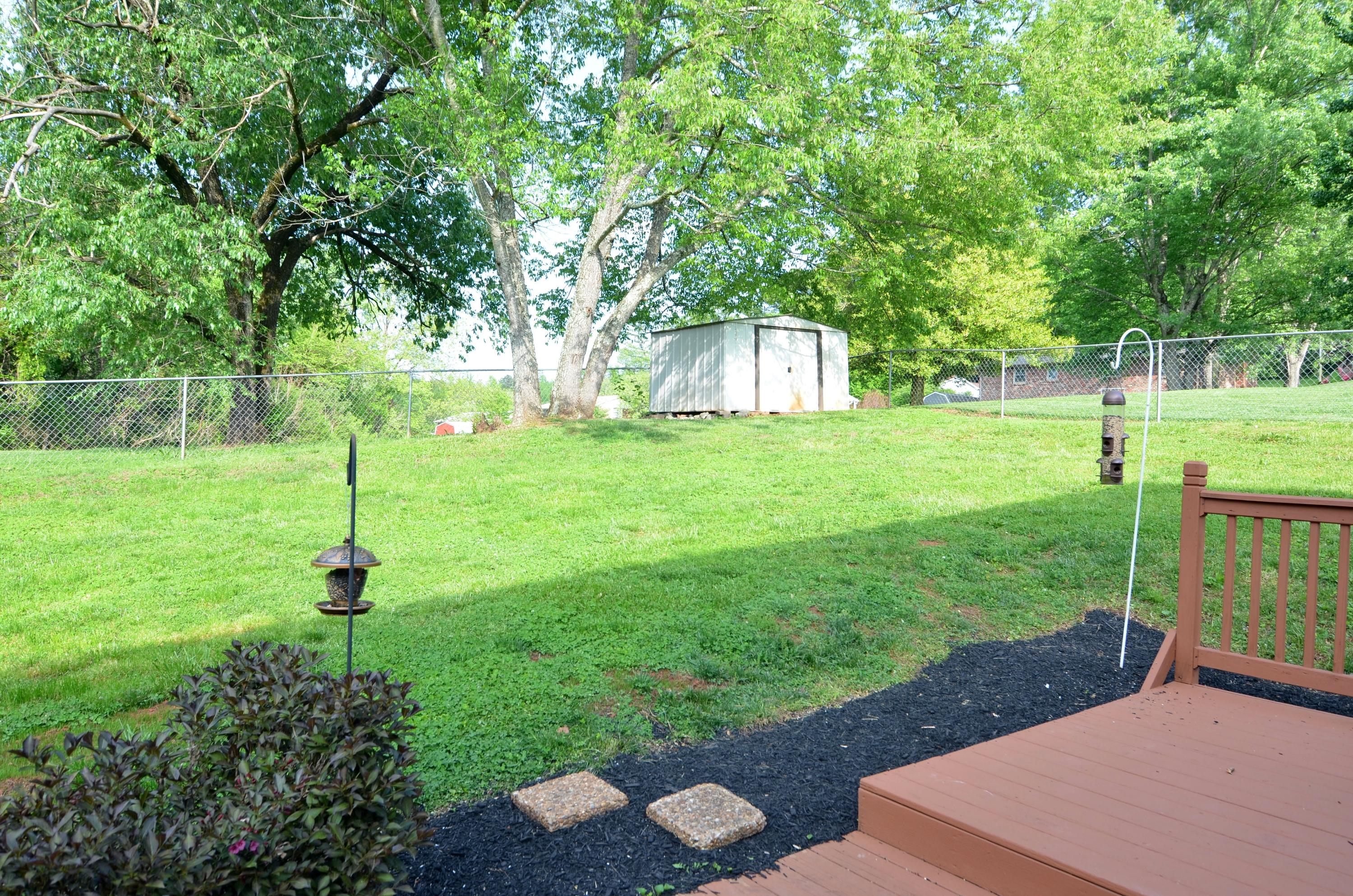 608 Busbee Road Knoxville, TN 37920 - Photo 24 of 26 Yard