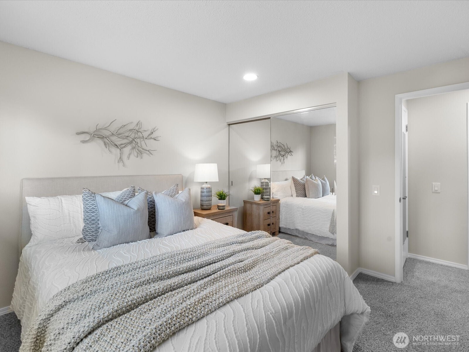 3420 West 3rd Street Anacortes, WA 98221 - Photo 16 of 40