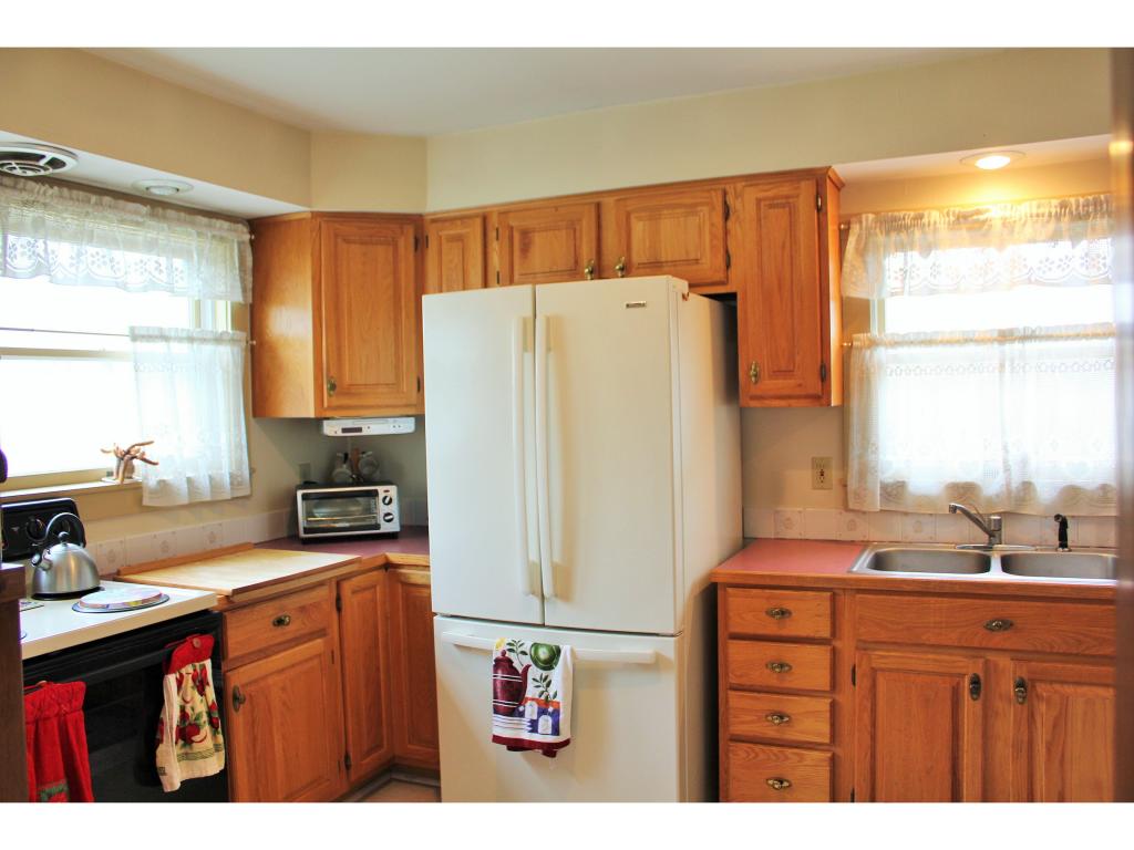 86 Luce Meadow Road Hartford, VT 05001 - Photo 3 of 15 Gallery Image 3