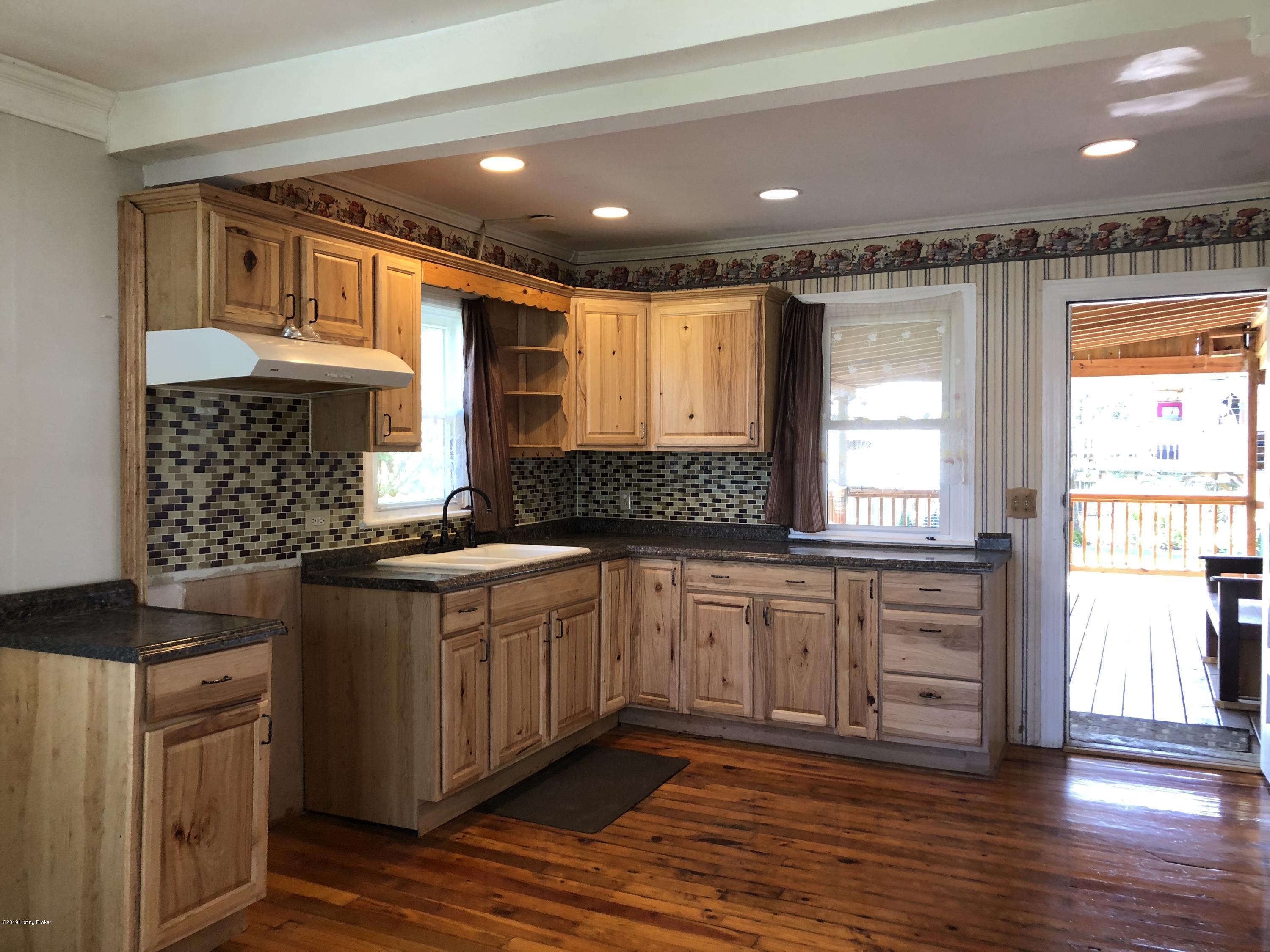 854 Crosshill Road Danville, KY 40422 - Photo 4 of 22 IMG_9631