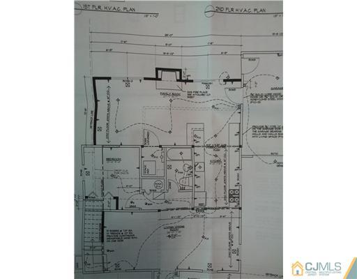 28 Idlewild Road Edison, NJ 08817 - Photo 2 of 10 a bathroom with shower