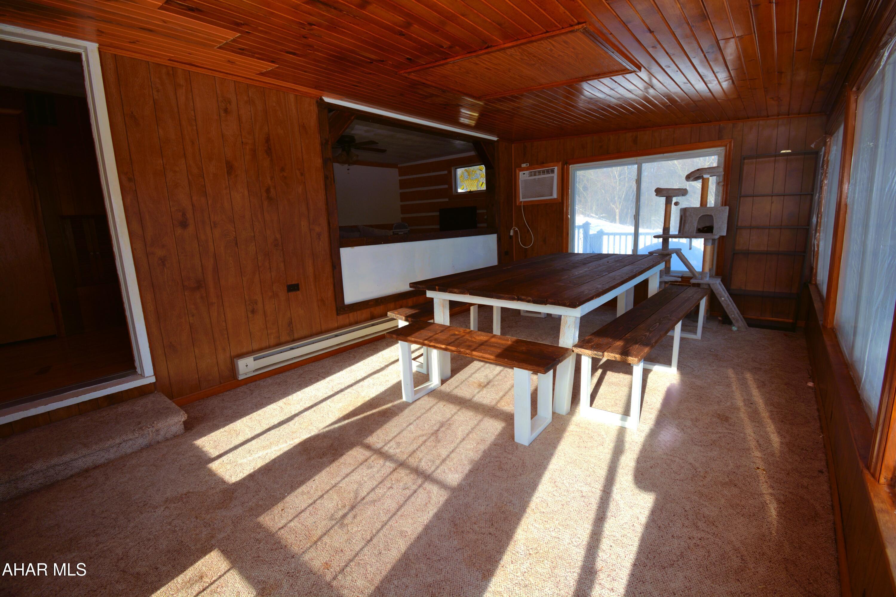 875 Davis Road Altoona, PA 16601 - Photo 10 of 33