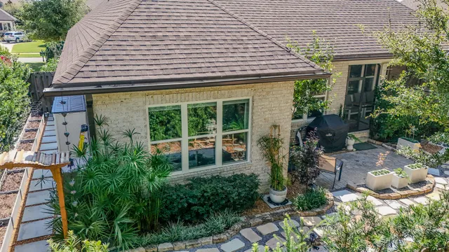 $587,000 | 500 Meadow Lake Drive, Freeport, FL 32439