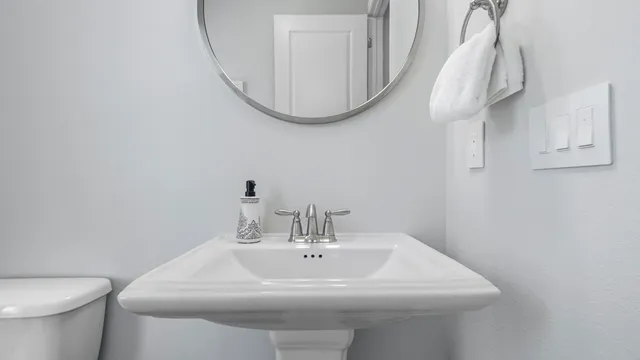 $587,000 | 500 Meadow Lake Drive, Freeport, FL 32439