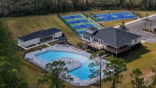 $587,000 | 500 Meadow Lake Drive, Freeport, FL 32439