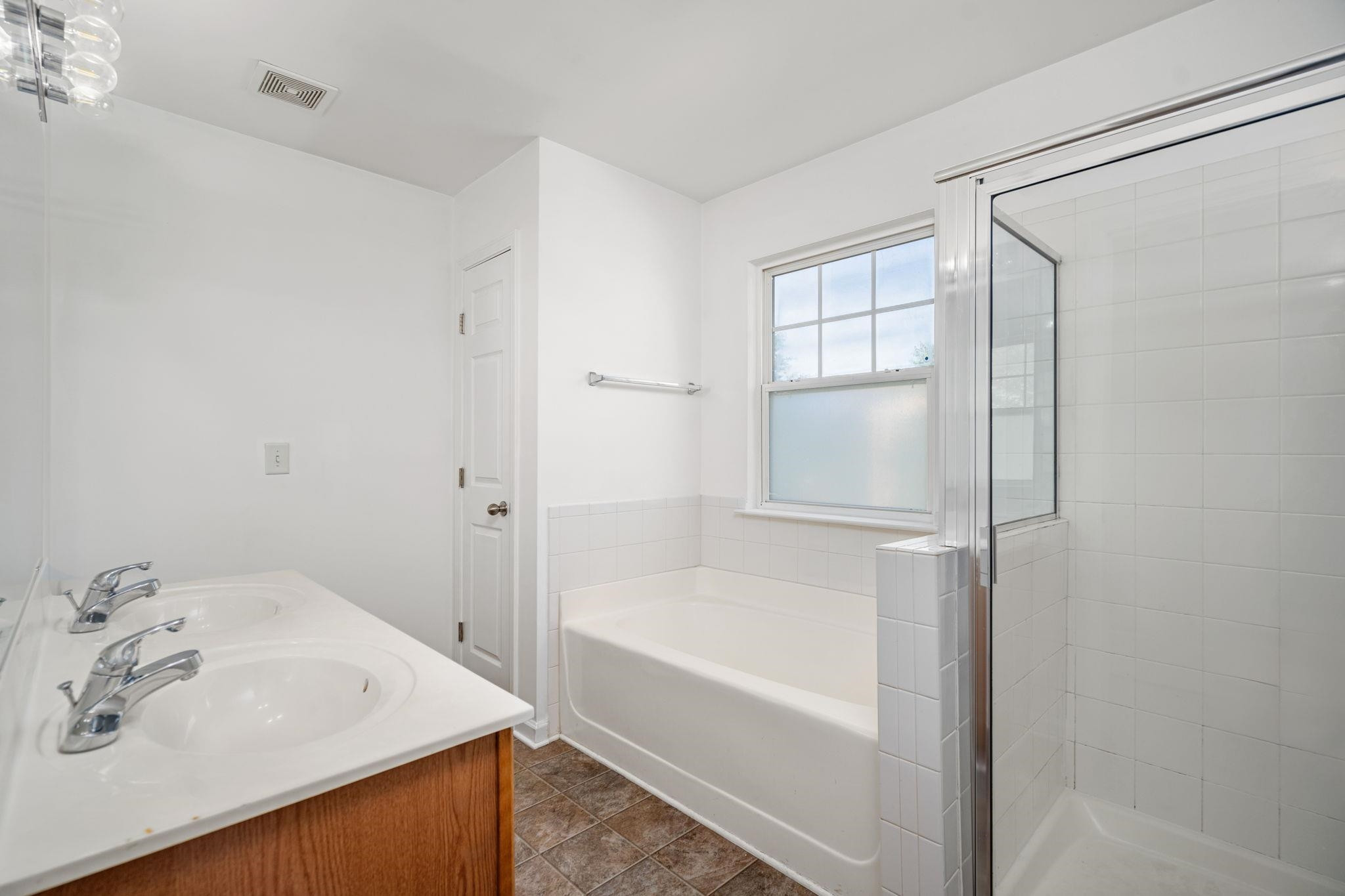 331 Gilman Lane, Unit 111 Raleigh, NC 27610 - Photo 23 of 32 Owners Bath